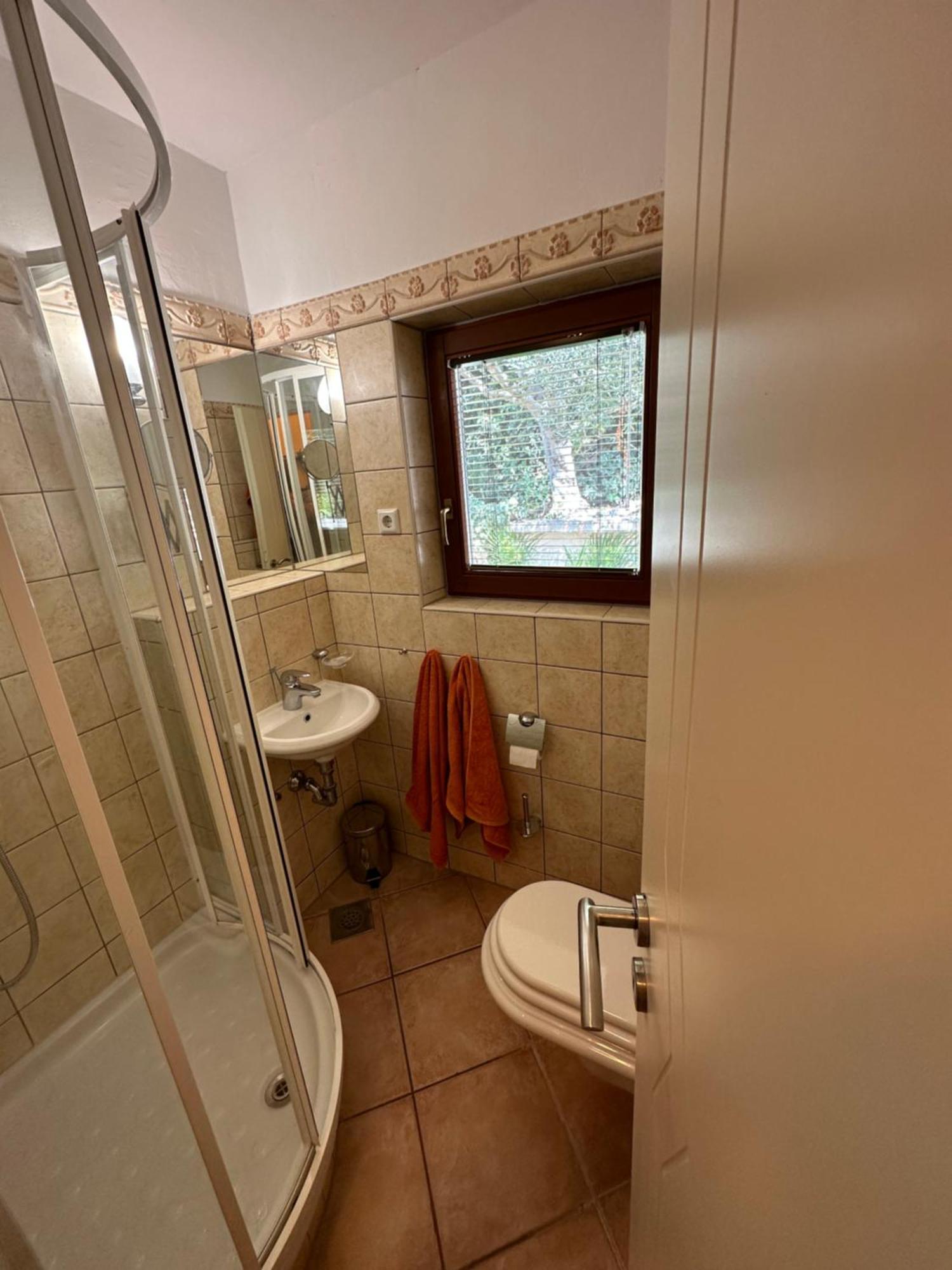 Apartment Mona 1, Fantastischer Meerblick Drage Bagian luar foto