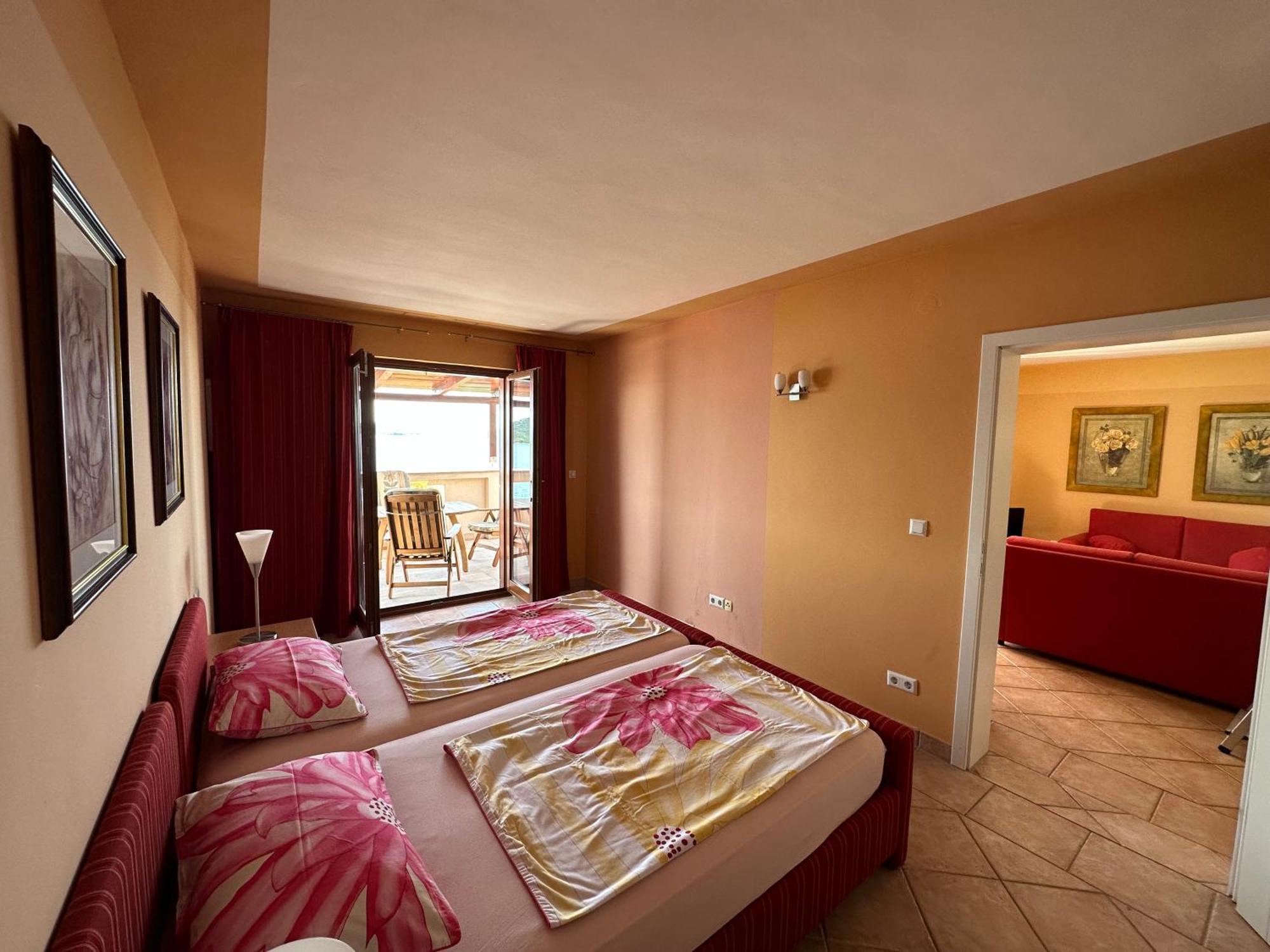 Apartment Mona 1, Fantastischer Meerblick Drage Bagian luar foto